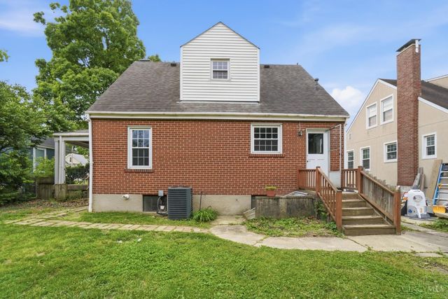 3904 Oleary Avenue, Cincinnati, OH 45236
