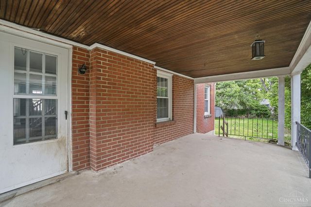 3904 Oleary Avenue, Cincinnati, OH 45236