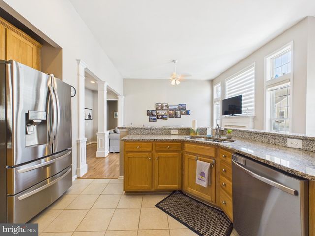 13507 JEB STUART SQ, Centreville, VA 20120
