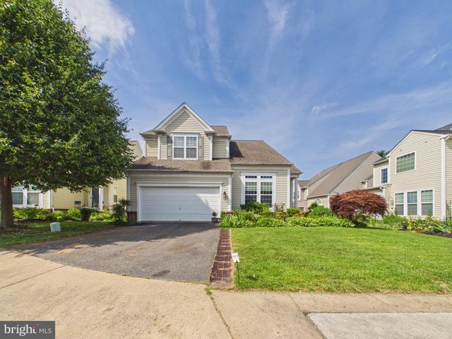 13507 JEB STUART SQ, Centreville, VA 20120