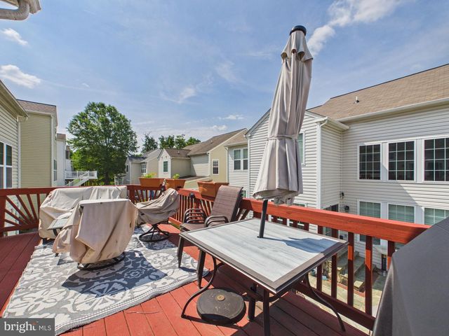 13507 JEB STUART SQ, Centreville, VA 20120