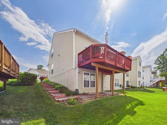 13507 JEB STUART SQ, Centreville, VA 20120