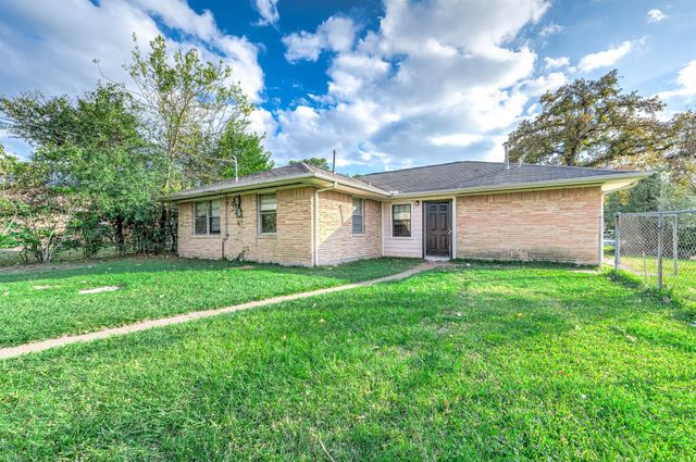 7203 Gore Drive, Houston, TX 77016