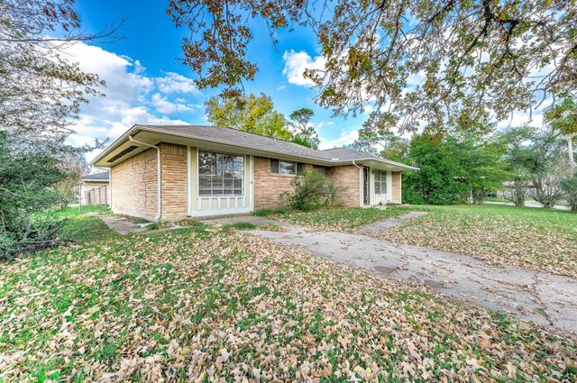 7203 Gore Drive, Houston, TX 77016