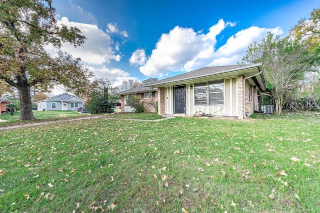 7203 Gore Drive, Houston, TX 77016