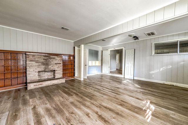 7203 Gore Drive, Houston, TX 77016