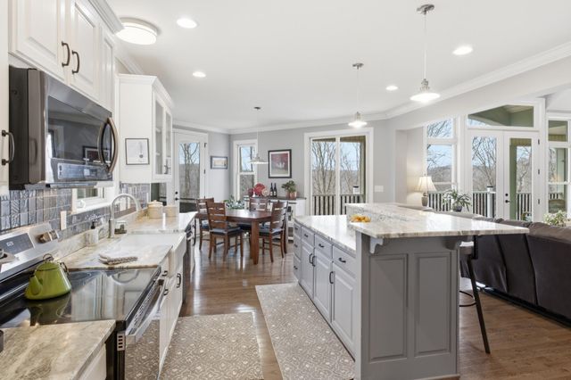 460 Cross Creek Drive, South Pittsburg, TN 37380