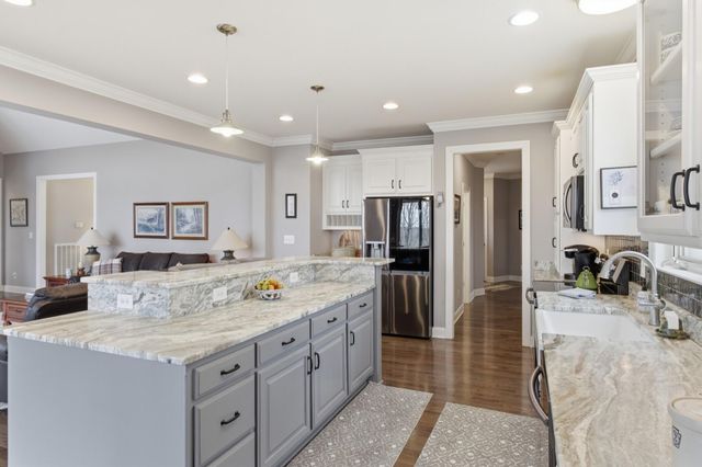 460 Cross Creek Drive, South Pittsburg, TN 37380