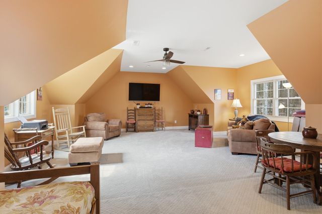 460 Cross Creek Drive, South Pittsburg, TN 37380