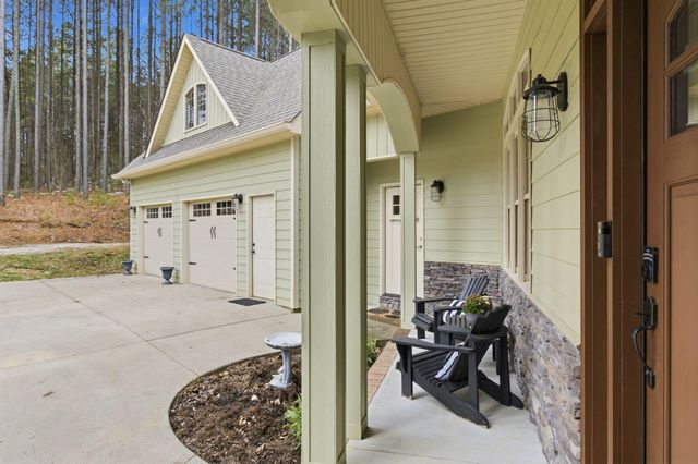 460 Cross Creek Drive, South Pittsburg, TN 37380