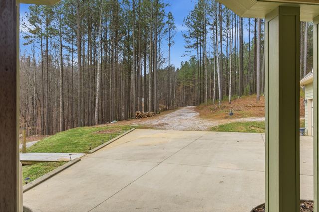 460 Cross Creek Drive, South Pittsburg, TN 37380