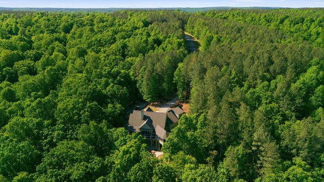 460 Cross Creek Drive, South Pittsburg, TN 37380