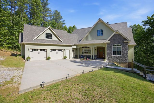 460 Cross Creek Drive, South Pittsburg, TN 37380