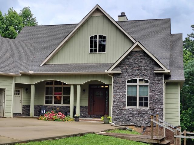 460 Cross Creek Drive, South Pittsburg, TN 37380
