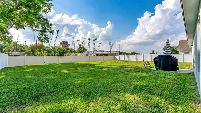 206 SAMANTHA AVENUE, Auburndale, FL 33823