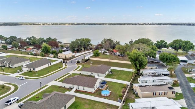 206 SAMANTHA AVENUE, Auburndale, FL 33823