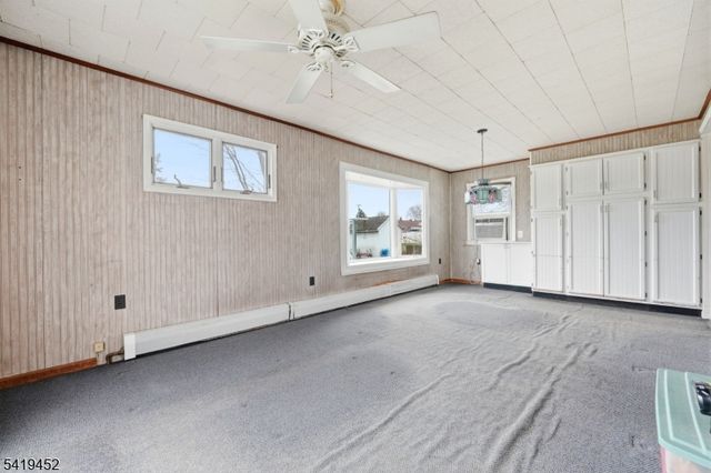 808 Charles Rd, Lopatcong Twp., NJ 08865