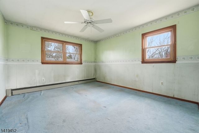 808 Charles Rd, Lopatcong Twp., NJ 08865