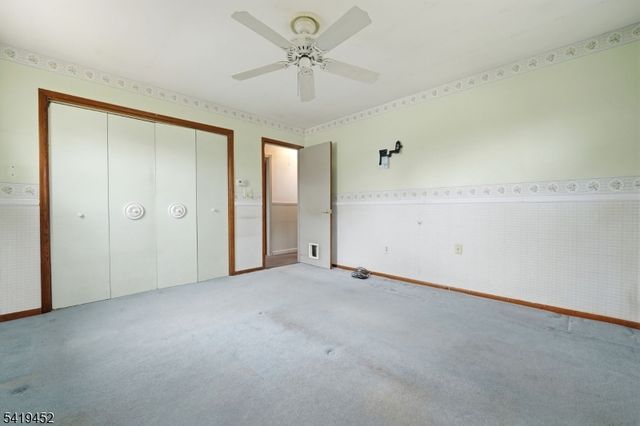 808 Charles Rd, Lopatcong Twp., NJ 08865