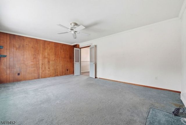 808 Charles Rd, Lopatcong Twp., NJ 08865