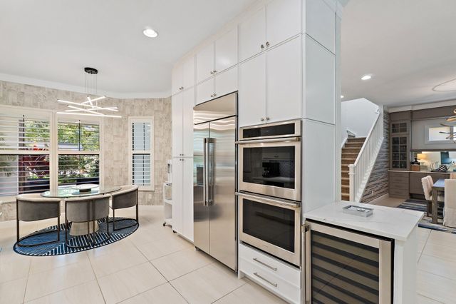 5611 Delacroix Terrace, Palm Beach Gardens, FL 33418