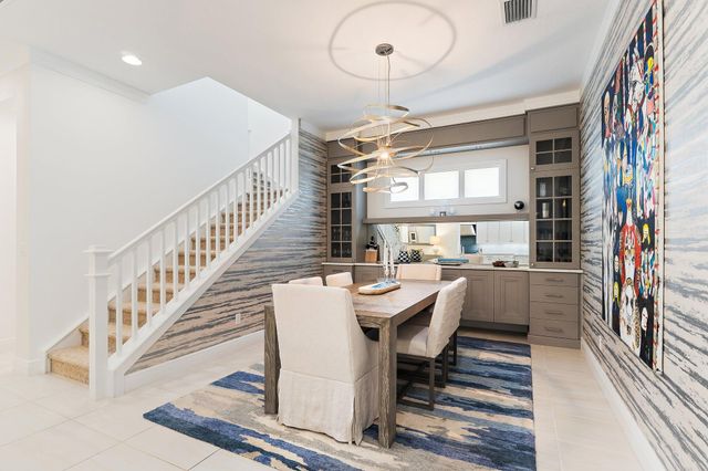 5611 Delacroix Terrace, Palm Beach Gardens, FL 33418