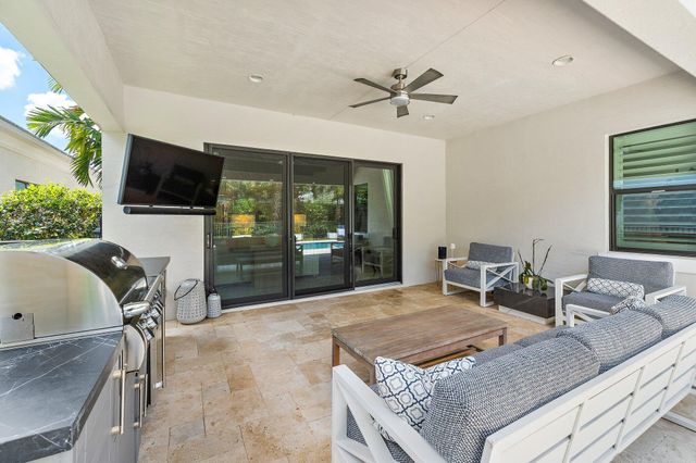 5611 Delacroix Terrace, Palm Beach Gardens, FL 33418