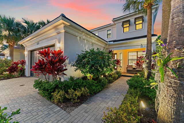 5611 Delacroix Terrace, Palm Beach Gardens, FL 33418