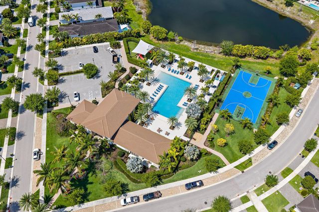 5611 Delacroix Terrace, Palm Beach Gardens, FL 33418