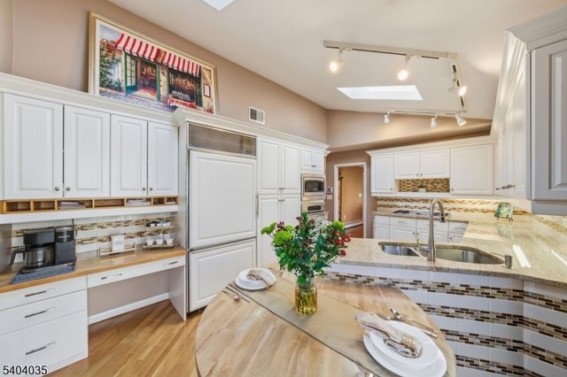 119 Herrick Road, Wayne Twp., NJ 07470