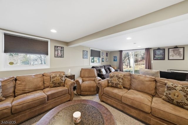 119 Herrick Road, Wayne Twp., NJ 07470