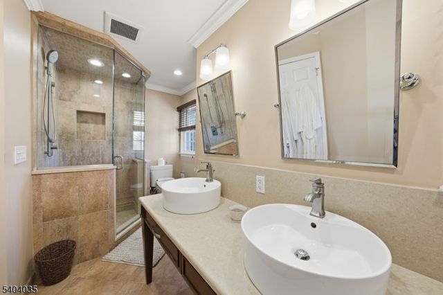 119 Herrick Road, Wayne Twp., NJ 07470