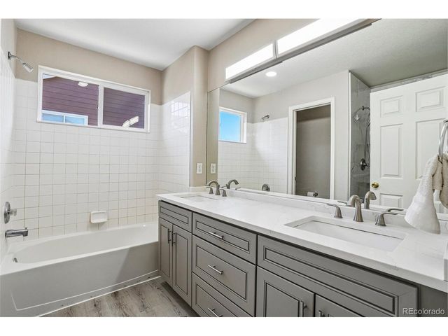 22668 E Lake Pl, Centennial, CO 80015