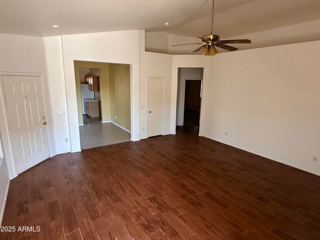 25412 N 40TH Lane, Phoenix, AZ 85083