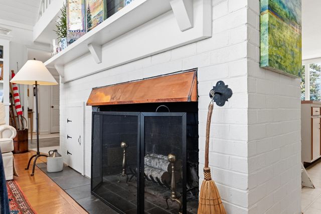 459 Hillcrest Heights DR, Moneta, VA 24121