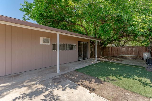 6849 26th St, Rio Linda, CA 95673