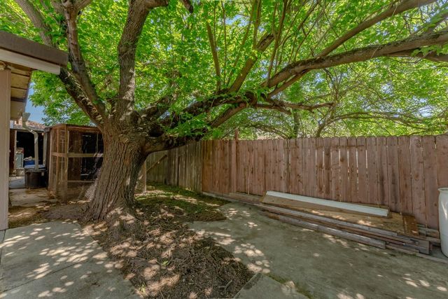 6849 26th St, Rio Linda, CA 95673