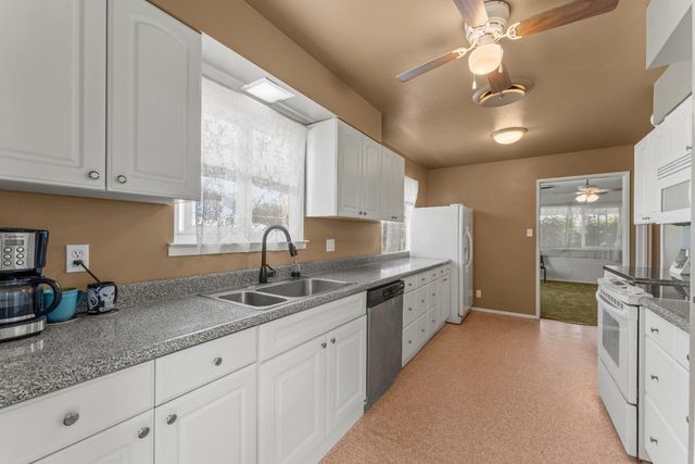 6849 26th St, Rio Linda, CA 95673