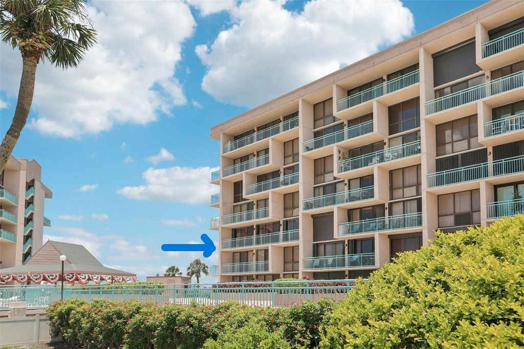 1 KEY CAPRI 302E, Treasure Island, FL 33706