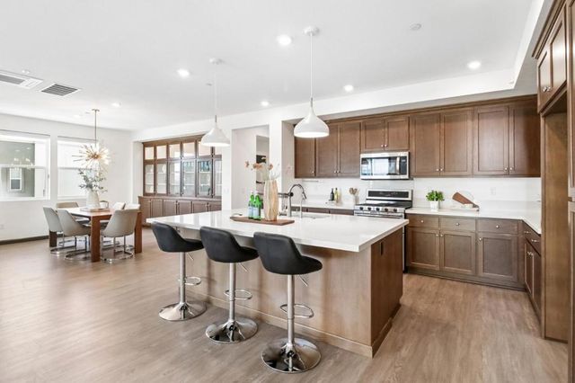 5456 Arnold Road, Dublin, CA 94568