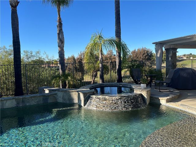 31458 Inverness Court, Temecula, CA 92591