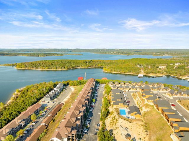 200 Majestic Drive 219, Branson, MO 65616