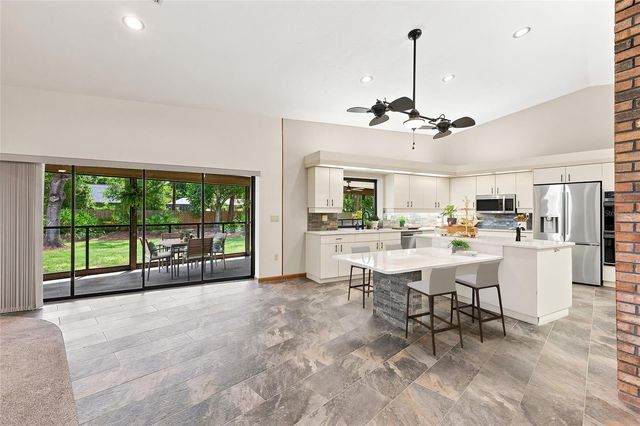10616 FOREST RUN DRIVE, Bradenton, FL 34211