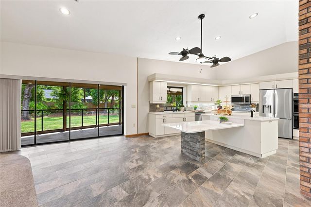 10616 FOREST RUN DRIVE, Bradenton, FL 34211