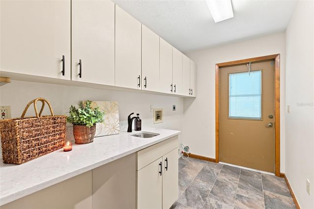 10616 FOREST RUN DRIVE, Bradenton, FL 34211