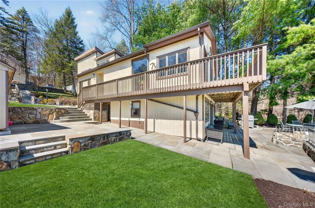 3 Lakeside Road, Mahopac, NY 10541