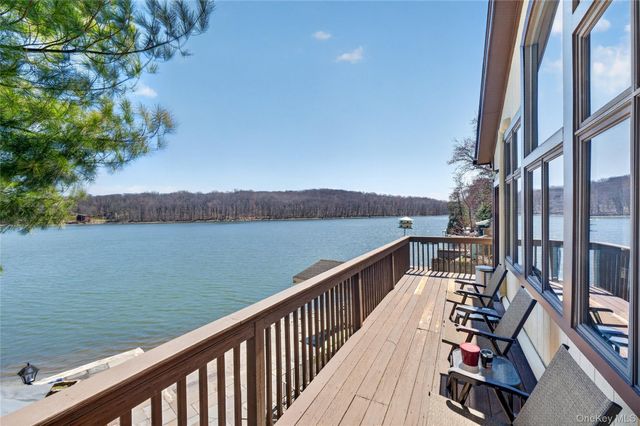 3 Lakeside Road, Mahopac, NY 10541