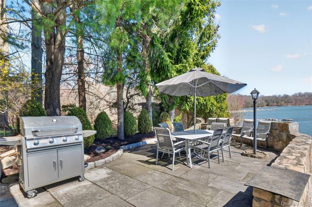 3 Lakeside Road, Mahopac, NY 10541