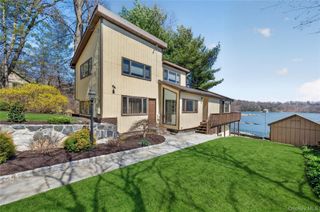 3 Lakeside Road, Mahopac, NY 10541