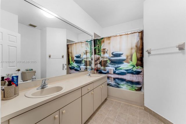 13820 SW 275th St, Homestead, FL 33032